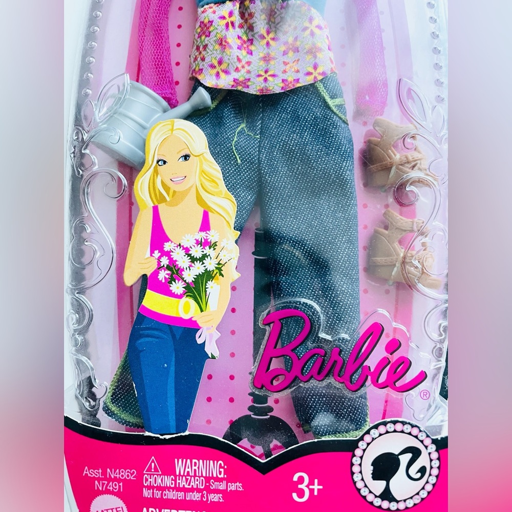 (SOLD) New BARBIE DOLL 2009 Barbie Fashion Fever BD2009 Asst. N4862 #N7491 Garde - Picture 7 of 8